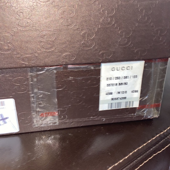 Vintage Gucci Leather Mid Tops. Dark Metallic Blue. Red Soles. Men’s Size 12.5 - Picture 9 of 13